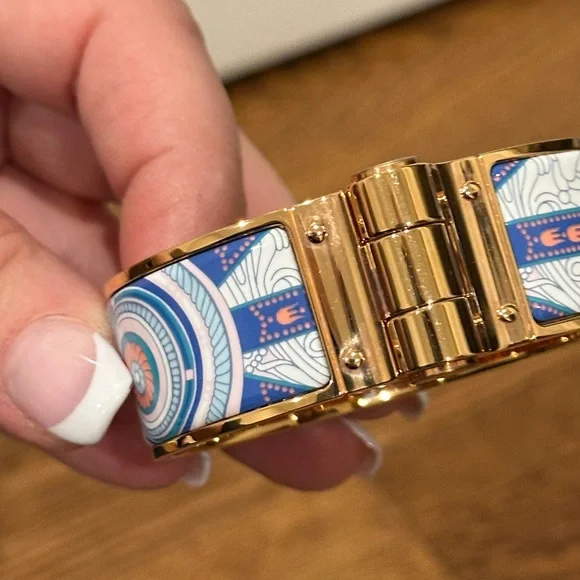 Hermes Gold and Blue Women's Cuff Bracelet - Picture 9 of 11